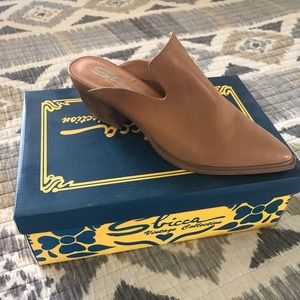 Sbicca Leather mules